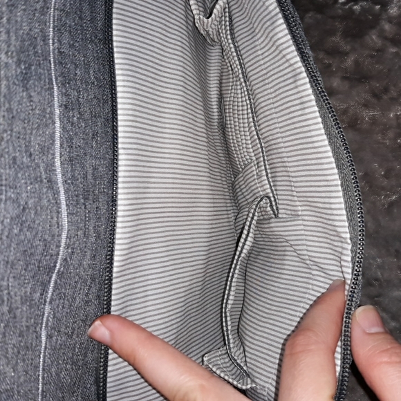 Travelon Anti-Theft Boho N/S Crossbody-Heather Gray 2022 - Picture 10 of 14